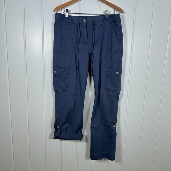 L.L. Bean Pants Women’s 12 Blue Gray Favorite Fit Cargo Utility Pockets Outdoors - Picture 3 of 9